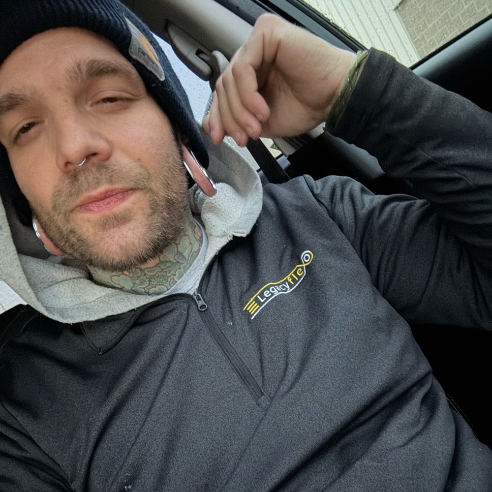 Meet your Posher, Joe